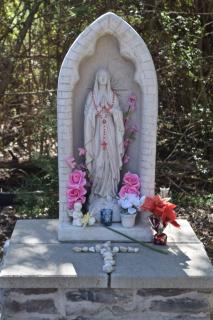 Outdoor grotto (1).jpg